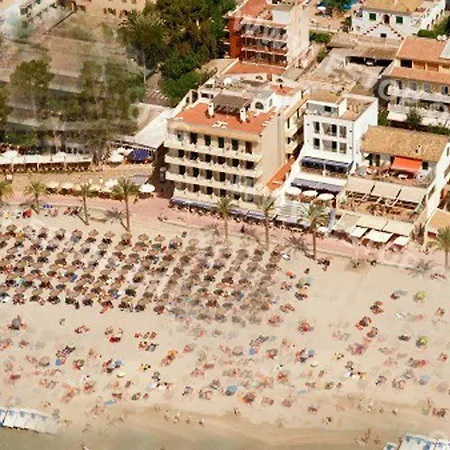 Carabela 4*