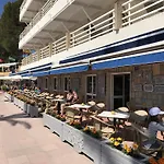 Carabela 4*